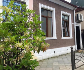 Отель Old batumi apartment on Kostava 9  Батуми
